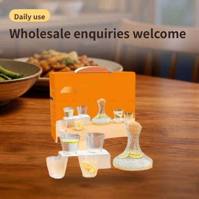 European-Style Crystal Glass Decanter Set – photo 4