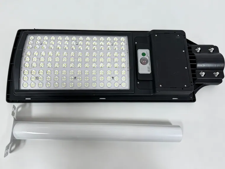 Solar Motion-Sensor Street Light M-504 (Lens) – photo 1