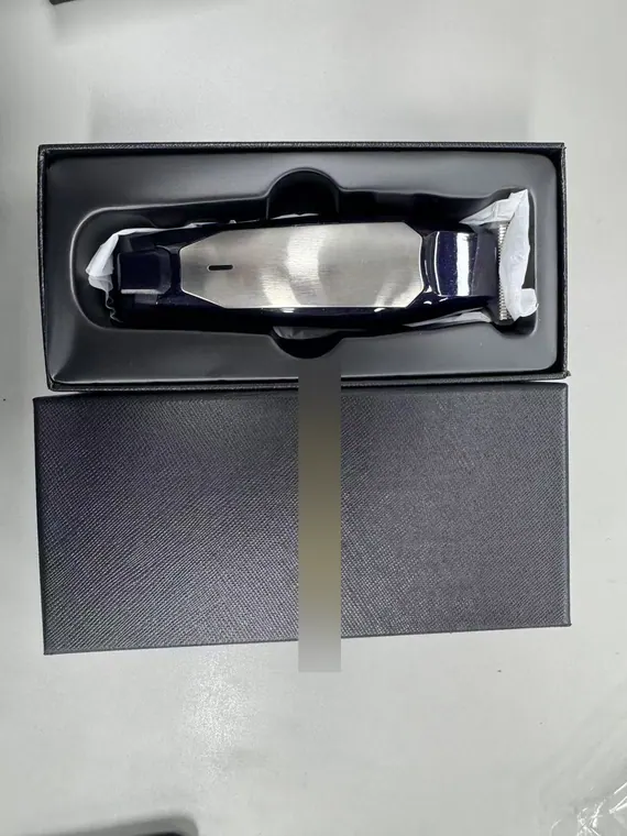 Hair Clipper (Digital / LED) – photo 1