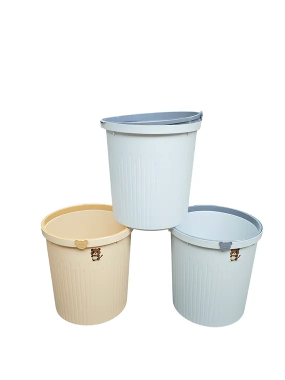 Waste Bin 711 – photo 1