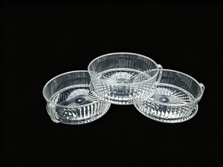 Round Fruit Plate with Handle – photo 1